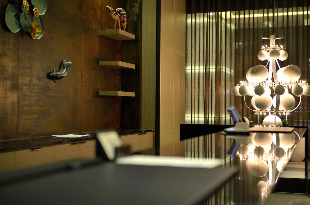 Stay Hotel - Taichung Yizhong Екстер'єр фото