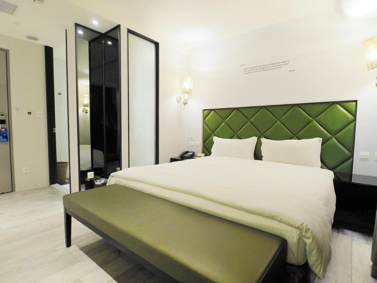 Stay Hotel - Taichung Yizhong Екстер'єр фото