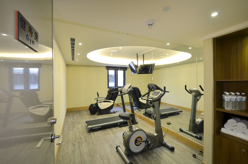 Stay Hotel - Taichung Yizhong Екстер'єр фото